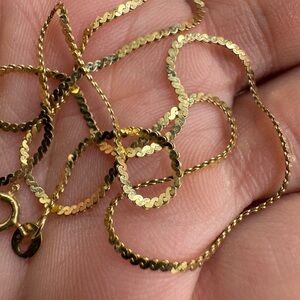 Elegant 14K Yellow Gold Chain Necklace made in Italy 16”